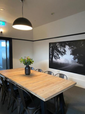 Tattersalls Hotel Goulburn
